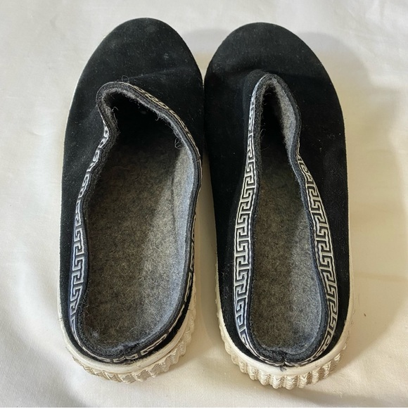 Religious Comfort Shoes Black Slip on Clog Mules Size 10 Easy Everyday Slides - Picture 2 of 8